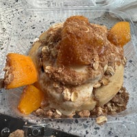 Photo taken at Cinnaholic by Frozen T. on 6/28/2023