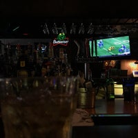 Foto diambil di Shelby&amp;#39;s Bar &amp;amp; Grill oleh ariq d. pada 9/2/2017