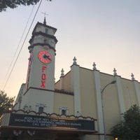 7/4/2018에 ariq d.님이 Visalia Fox Theatre에서 찍은 사진
