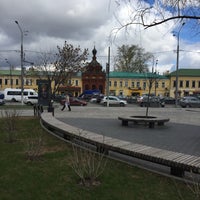 Photo taken at Остановка «Метро &amp;quot;Площадь Ильича&amp;quot;» by Станислав Х. on 4/23/2016