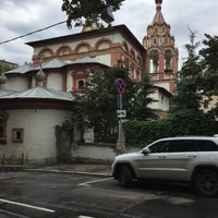 Photo taken at Храм Трёх Святителей на Кулишках by Станислав Х. on 7/15/2017