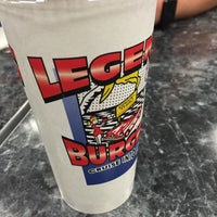 Photo taken at Legends Burgers by martin free r. on 4/5/2016