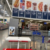 Photo taken at Sam&amp;#39;s Club by Jilly P. on 12/30/2019