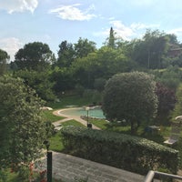 6/7/2016 tarihinde Mika O.ziyaretçi tarafından Hotel Sovestro'de çekilen fotoğraf