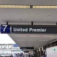 United Airlines Terminal 7 United Airlines Check-In - West Los Angeles - Terminal 7