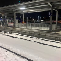 Photo taken at Augsburg Hauptbahnhof by Christopher H. on 12/6/2023