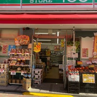 Photo taken at Lawson Store 100 by caon on 11/14/2020