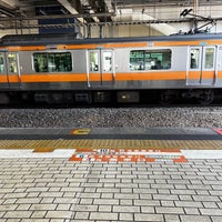 Photo taken at Platforms 2-3 by caon on 9/16/2022