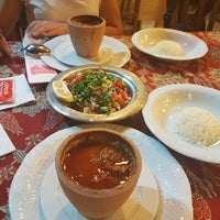 9/10/2016 tarihinde Volkan A.ziyaretçi tarafından Çömlek Restaurant'de çekilen fotoğraf