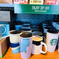 Photo taken at Starbucks by Max G. on 10/31/2018