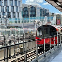 Photo taken at Stratford London Underground and DLR Station by Max G. on 7/5/2022