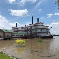 รูปภาพถ่ายที่ Hollywood Casino Baton Rouge โดย Scott R. เมื่อ 6/10/2019