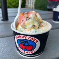 Foto tirada no(a) Cherry Farm Creamery por Becky L. em 6/12/2022