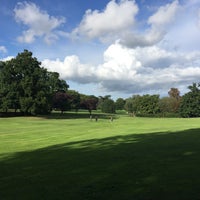 Photo taken at Grovelands Park Pitch &amp;amp; Putt by Jay T. on 9/9/2017