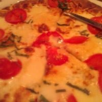 California Pizza Kitchen Now Closed Pizza Place In Cambridge