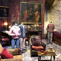 Photo taken at Gryffindor Common Room by Viki A. on 4/9/2019