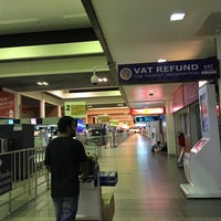 Photo taken at VAT Refund for Tourist Office - Don Mueang International Airport by YuSs A. on 5/19/2016