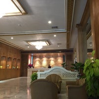 Photo taken at Ariston Hotel Bangkok by Pornwilai T. on 5/9/2016