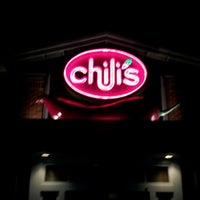 Снимок сделан в Chili&amp;#39;s Grill &amp;amp; Bar пользователем Sarah V. 9/25/2012
