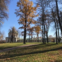 Photo taken at Oranienbaum Park by Алексей on 10/7/2021