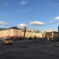 Photo taken at Площадь Мясницкие Ворота by Алексей on 5/2/2019