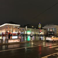Photo taken at Площадь Мясницкие Ворота by Алексей on 11/27/2021