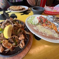 Снимок сделан в Old West Mexican Restaurant пользователем Austin W. 7/12/2022