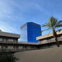 Photo taken at DoubleTree by Hilton by Austin W. on 5/29/2022