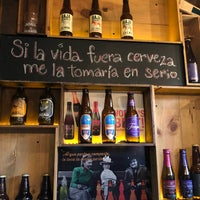 Photo taken at El Bebedero - Cerveza Artesanal by Yara F. on 7/3/2019