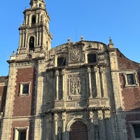 Photo taken at Plaza de Santo Domingo by Livia on 1/31/2023