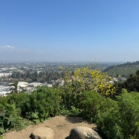 Photo taken at Baldwin Hills Scenic Overlook by Cory E. on 3/20/2024