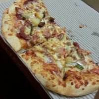Pizza Hut Pizza Place In Ulu Tiram