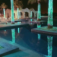Photo taken at Al Faisaliyah Hotel &amp;amp; Spa Resort by Abdullah on 7/9/2023