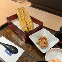 Photo taken at OOTOYA by Theerapat Y. on 3/8/2022