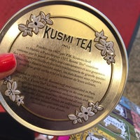 Foto diambil di Kusmi Tea oleh Maria R. pada 10/5/2018