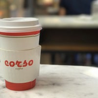 Foto tirada no(a) Corso Coffee por Andrew F. em 10/31/2016