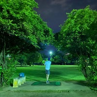 Photo taken at Flushing Meadows Pitch &amp;amp; Putt by Jessica W. on 7/10/2022