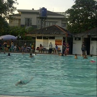 Review Lapangan Tennis & Kolam Renang Tirta Mas