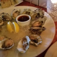 Photo taken at Ferris&amp;#39; Oyster Bar &amp;amp; Grill by Daniel C. on 8/24/2019