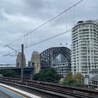 Photo taken at Milsons Point Station by Darren D. on 5/11/2022