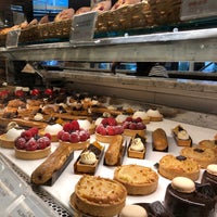 Photo taken at Maison Kayser by Closed🚫 .. on 11/10/2019