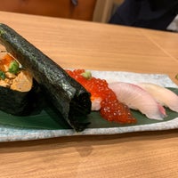 Photo taken at Umegaoka Sushi no Midori by Miwako on 4/30/2023