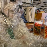 4/22/2022 tarihinde Ginny G.ziyaretçi tarafından Mad Donkey Beer Bar &amp;amp; Grill'de çekilen fotoğraf