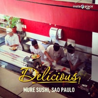 Photo taken at Mure Sushi by Gleice B. on 7/7/2013