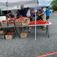 Foto scattata a Montgomery Village Farmers Market da Will S. il 7/3/2021