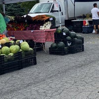 Foto tirada no(a) Montgomery Village Farmers Market por Will S. em 7/31/2021