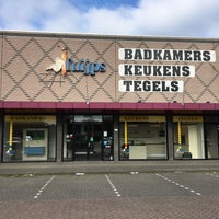 Photo taken at Tuijps Tegels, Sanitair en Keukens B.V. by marc v. on 5/22/2019