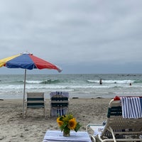 รูปภาพถ่ายที่ La Jolla Beach and Tennis Club โดย Alexandra N. เมื่อ 8/8/2019