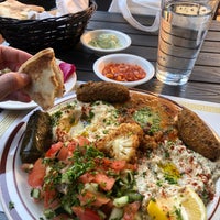 Foto diambil di Old Jerusalem Restaurant oleh Tani Y. pada 11/18/2019