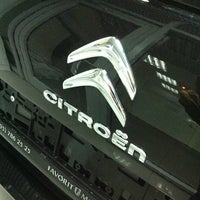 Photo taken at FAVORIT MOTORS Citroёn by Julia D. on 10/13/2012